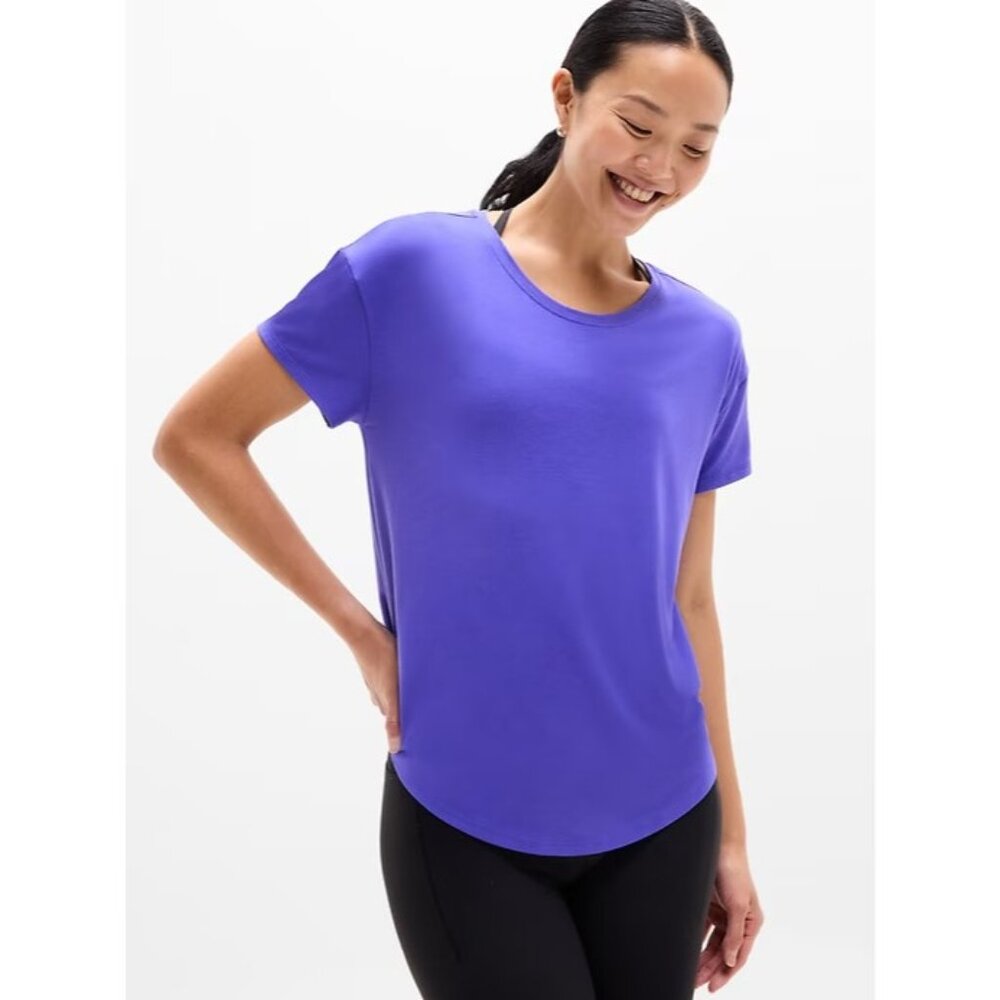 New Athleta S Move With Ease Tee Borealis Purple Short Sleeve Small Regular